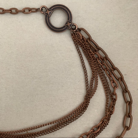 Layered necklace - Picture 2 of 3